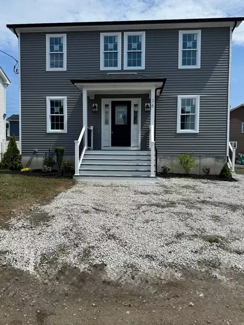 16 Princeton Cir, Fall River, MA 02722