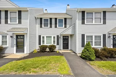 728 Auburn St #H3, Whitman, MA 02382