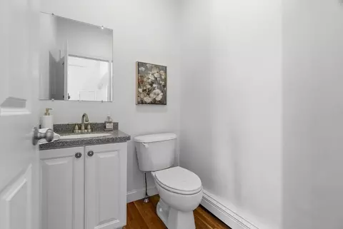 Entry Way - 876 Central Ave, Needham, MA 02492 photo 2 of 4