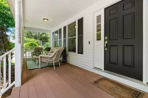 Exterior - 876 Central Ave, Needham, MA 02492 photo 3 of 7
