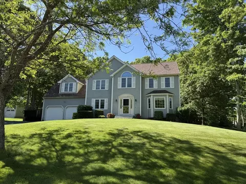 15 Freedom Trl, Mansfield, MA 02048