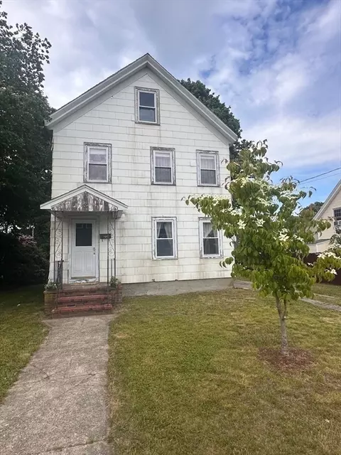 20 Summit Ave, Mansfield, MA 02048