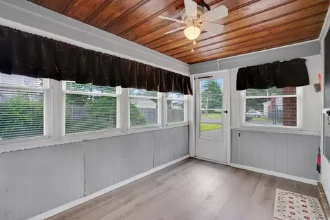Exterior - 135 Bulat Dr, Springfield, MA 01129 photo 14 of 14