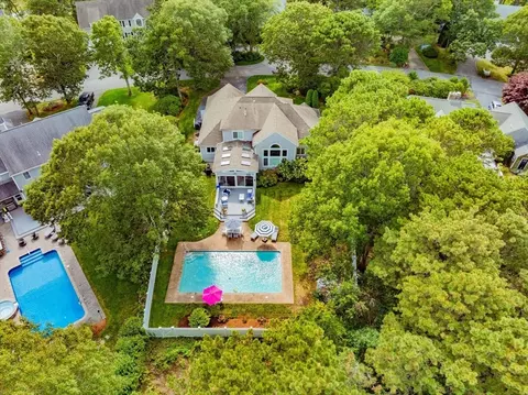 View/Area - 72 Bayshore Dr, Mashpee, MA 02649 photo 2 of 2