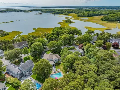 View/Area - 72 Bayshore Dr, Mashpee, MA 02649 photo 1 of 2