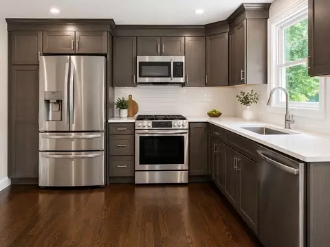 Kitchen - 23 Ledgewood Dr, Canton, MA 02021 photo 1 of 2