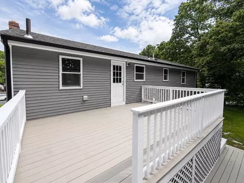 Exterior - 23 Ledgewood Dr, Canton, MA 02021 photo 4 of 4