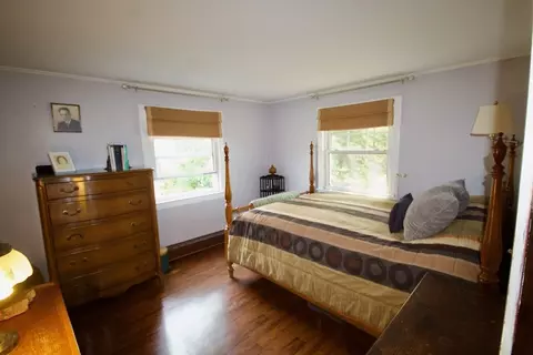 Bedroom - 26 First Ave, Wareham, MA 02571 photo 2 of 2