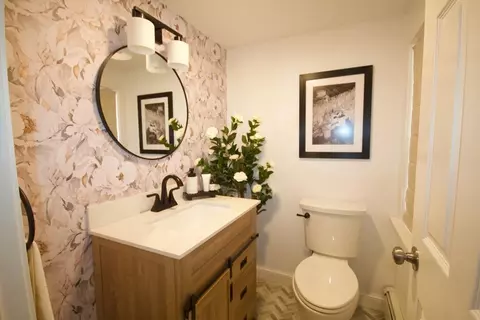 Bath - 26 First Ave, Wareham, MA 02571 photo 1 of 4