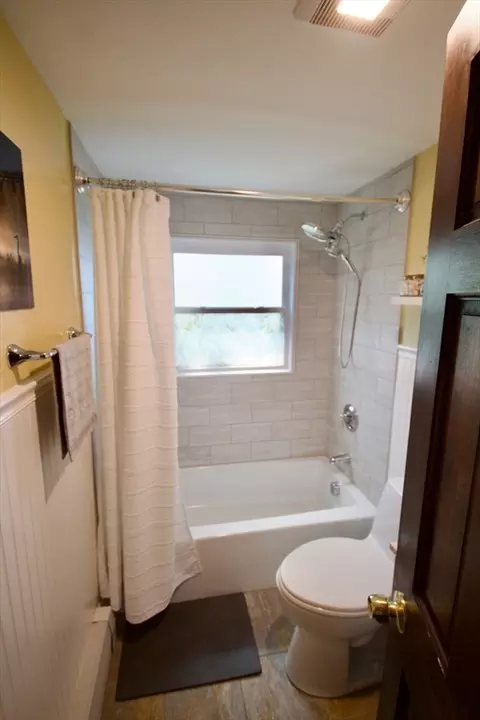 Bath - 26 First Ave, Wareham, MA 02571 photo 2 of 4