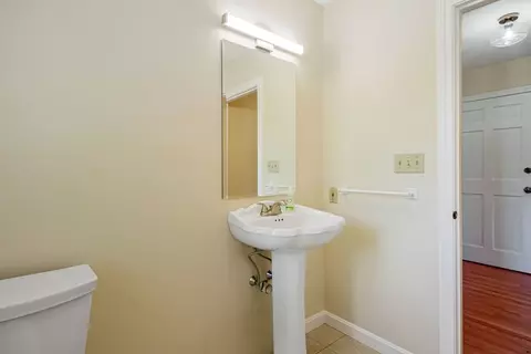 21 Randall Rd, Berlin, MA 01503 photo 17
