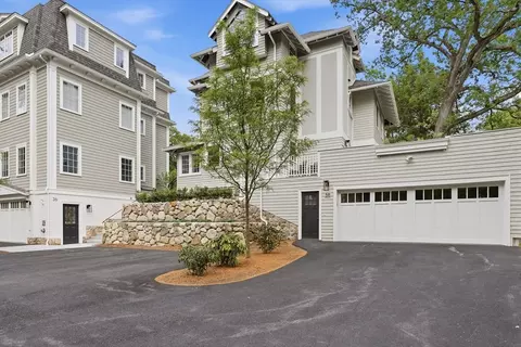 Exterior - 38 Edgewood Rd #2, Lexington, MA 02420 photo 4 of 4