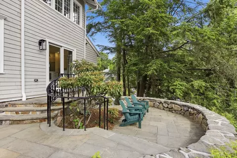 Exterior - 38 Edgewood Rd #2, Lexington, MA 02420 photo 3 of 4