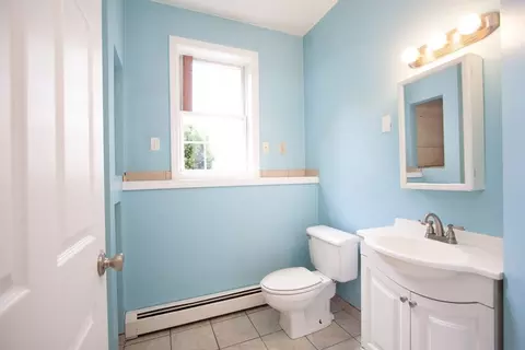 Bath - 83 Ernest Ave, Worcester, MA 01604 photo 3 of 3