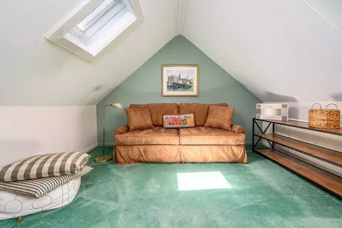 Bedroom - 96 Greensward Rd, Mashpee, MA 02649 photo 8 of 8