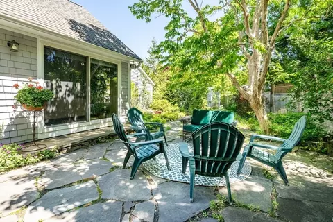 Exterior - 96 Greensward Rd, Mashpee, MA 02649 photo 7 of 10