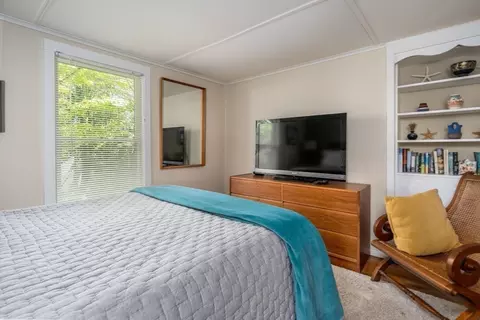 Bedroom - 96 Greensward Rd, Mashpee, MA 02649 photo 5 of 8