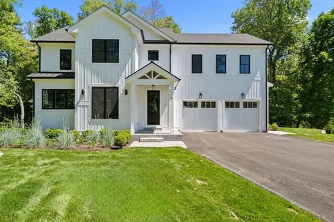 17 Upland, Natick, MA 01760