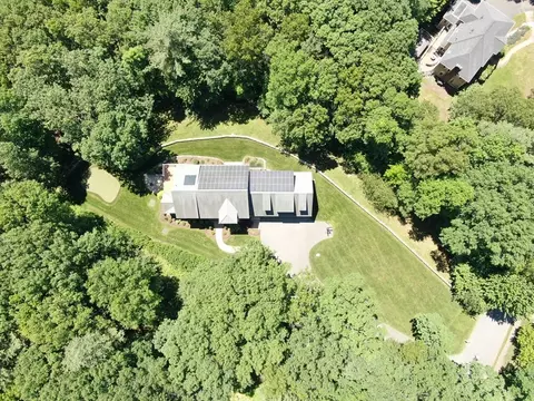 23 Kato Dr, Sudbury, MA 01776