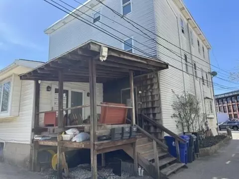 Exterior - 126 Main St, Warren, RI 02885 photo 8 of 8