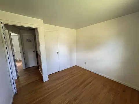 Bedroom - 40 Partridge Dr, Springfield, MA 01119 photo 4 of 4