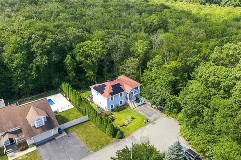 View/Area - 793 Montgomery, Fall River, MA 02720 photo 2 of 2