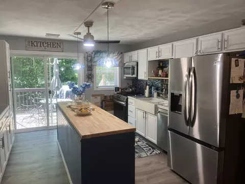 Kitchen - 793 Montgomery, Fall River, MA 02720 photo 3 of 4