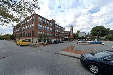 160 Fremont #213, Worcester, MA 01603