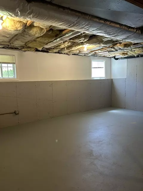 Other - 35-37 Pine St Ct, Springfield, MA 01105 photo 12 of 17
