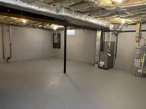 Other - 35-37 Pine St Ct, Springfield, MA 01105 photo 10 of 17