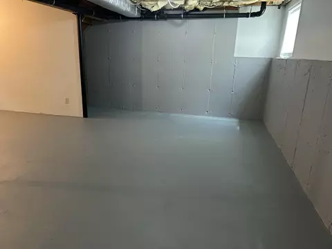 Other - 35-37 Pine St Ct, Springfield, MA 01105 photo 3 of 17