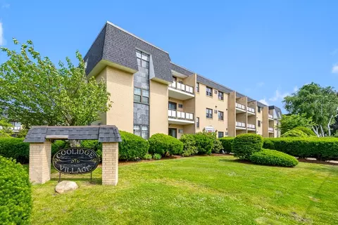48 Bigelow Ave #28, Watertown, MA 02472