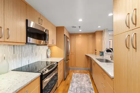 Kitchen - 20 Webster St #505, Brookline, MA 02446 photo 1 of 4