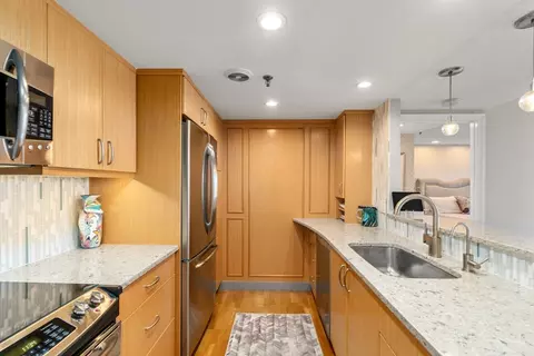 Kitchen - 20 Webster St #505, Brookline, MA 02446 photo 2 of 4