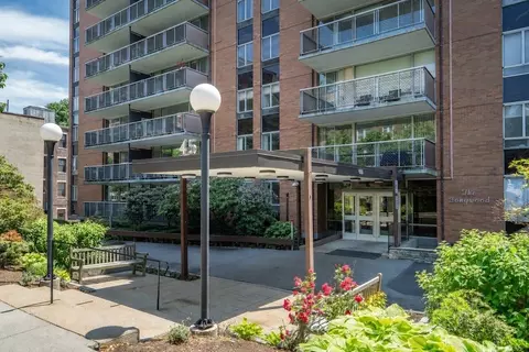 45 Longwood Ave #408, Brookline, MA 02446