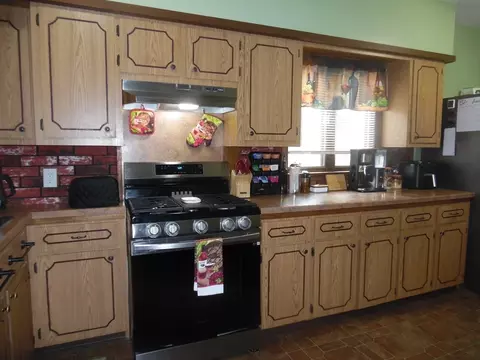 Kitchen - 97 Stevens St, Fall River, MA 02721 photo 2 of 3