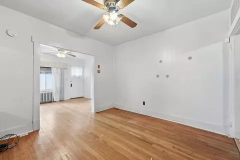Living - 136 Maynard St, Springfield, MA 01109 photo 2 of 3