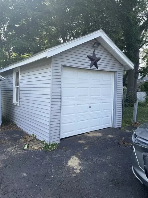 Other - 136 Maynard St, Springfield, MA 01109 photo 1 of 6