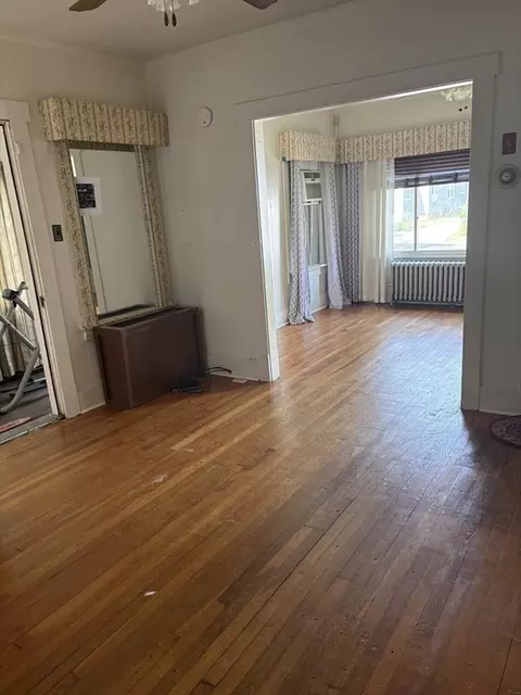 Living - 136 Maynard St, Springfield, MA 01109 photo 1 of 1