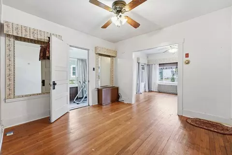 Living - 136 Maynard St, Springfield, MA 01109 photo 3 of 3