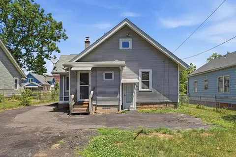 Other - 136 Maynard St, Springfield, MA 01109 photo 14 of 15