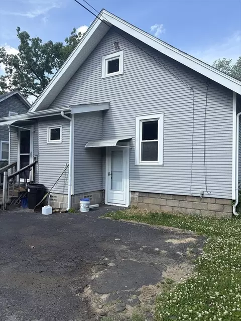 Other - 136 Maynard St, Springfield, MA 01109 photo 2 of 6