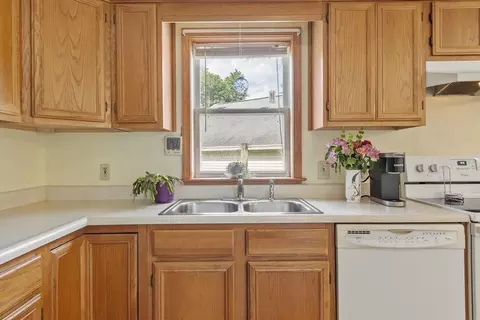 31 Brookside Rd, Orange, MA 01364 photo 25