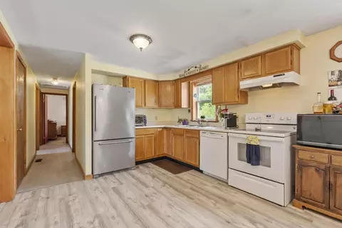 31 Brookside Rd, Orange, MA 01364 photo 22