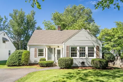 17 Ransom Rd, Framingham, MA 01702