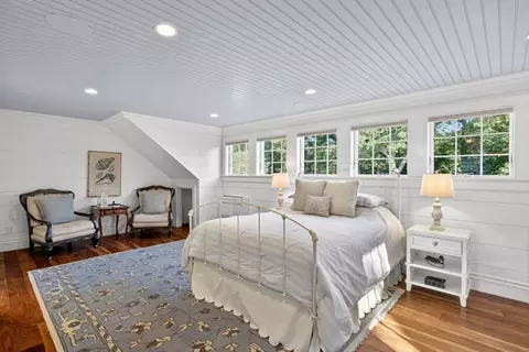 Bedroom - 2 Jefferson Rd, Bourne, MA 02532 photo 4 of 7