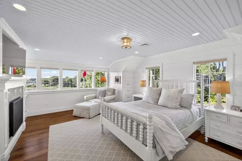 Bedroom - 2 Jefferson Rd, Bourne, MA 02532 photo 1 of 7