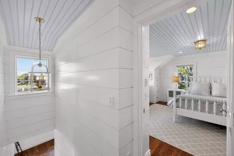 Entry Way - 2 Jefferson Rd, Bourne, MA 02532 photo 2 of 2
