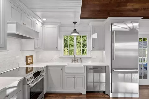 Kitchen - 2 Jefferson Rd, Bourne, MA 02532 photo 4 of 4