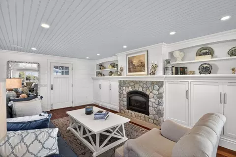 Living - 2 Jefferson Rd, Bourne, MA 02532 photo 2 of 3
